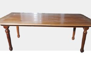 Mesa rústica de 84"